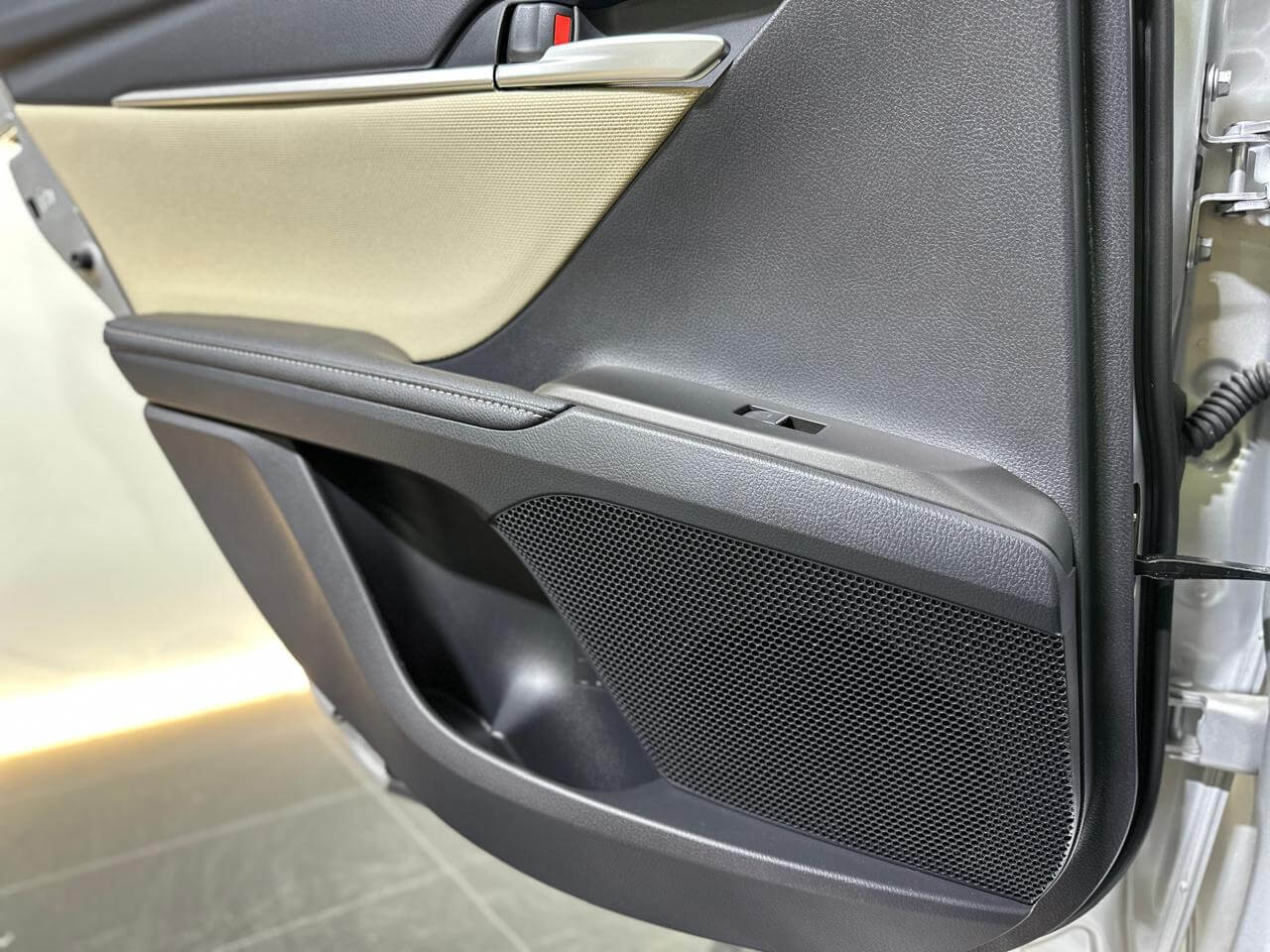 كامري E PLUS هايبرد