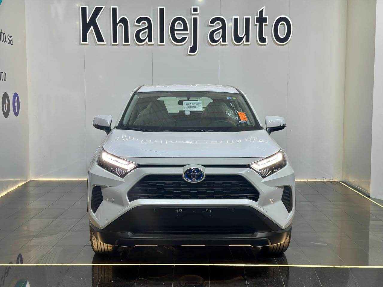 راف فور ستاندر 4X4 هايبرد