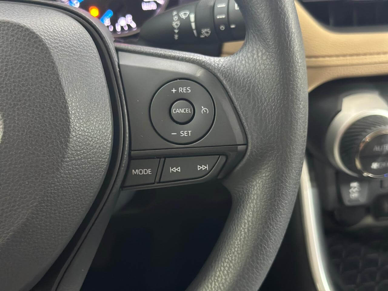 راف فور ستاندر 4X4 هايبرد