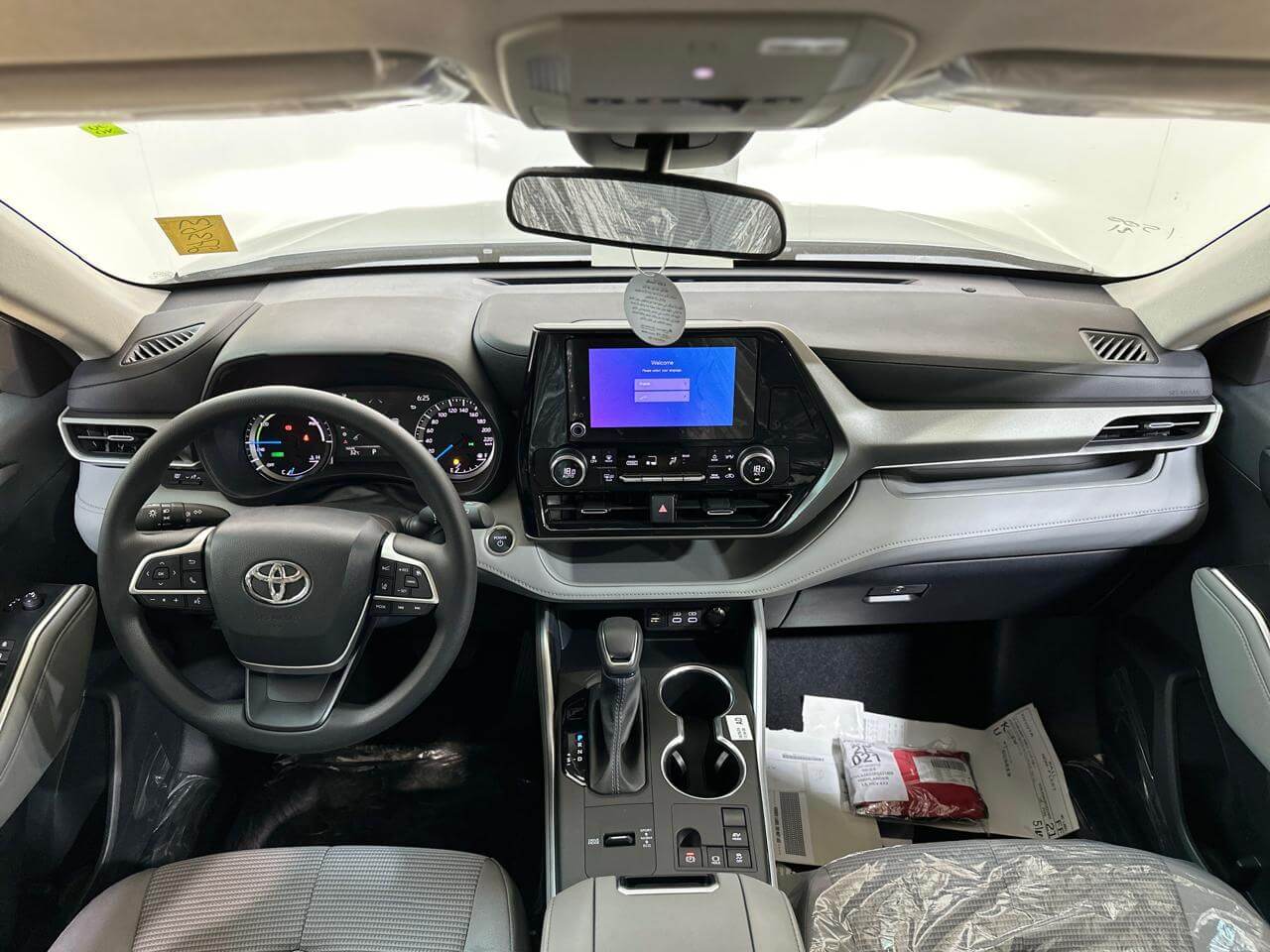 هايلاندر LE هايبرد 4X2