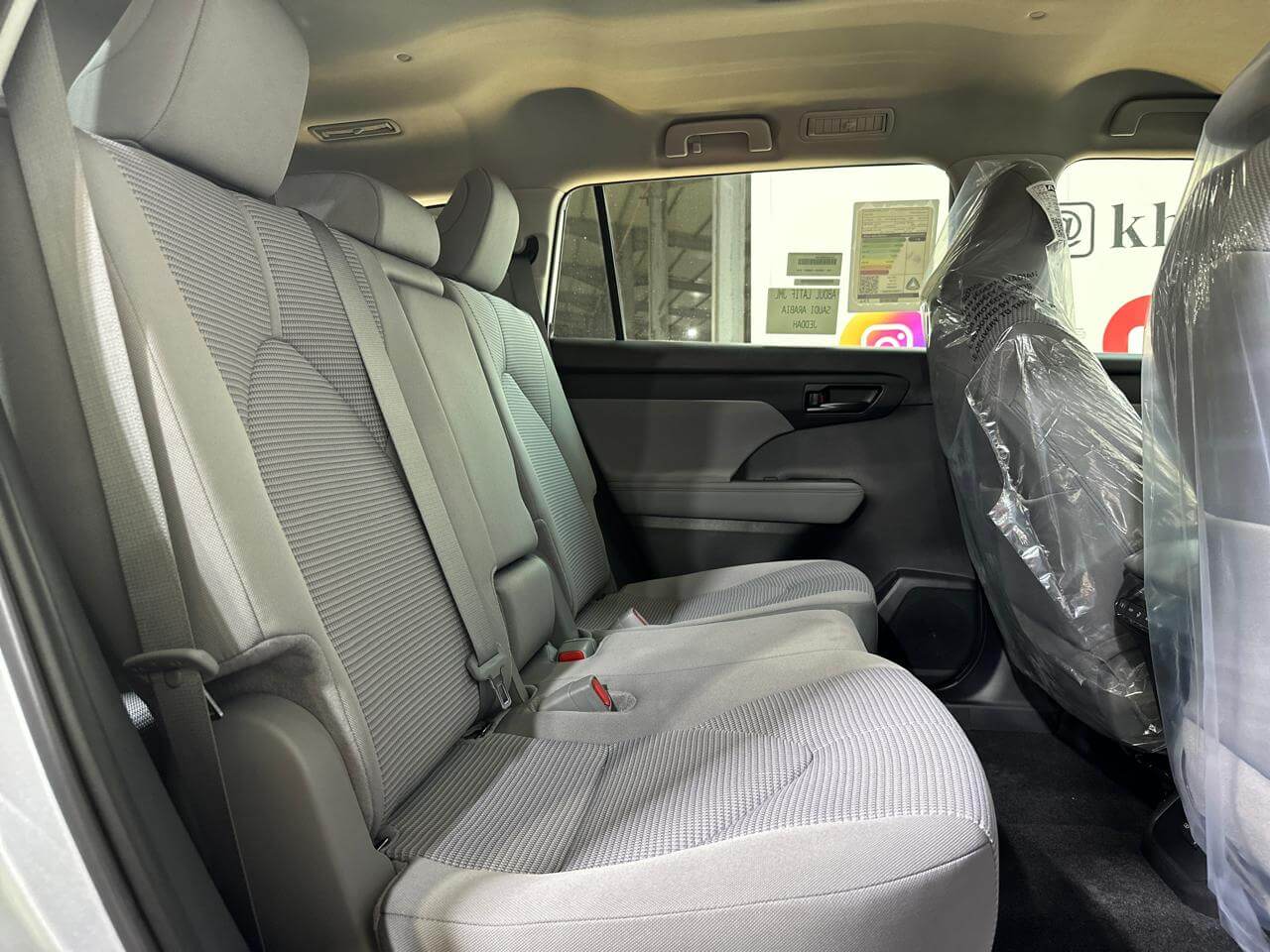 هايلاندر LE هايبرد 4X2