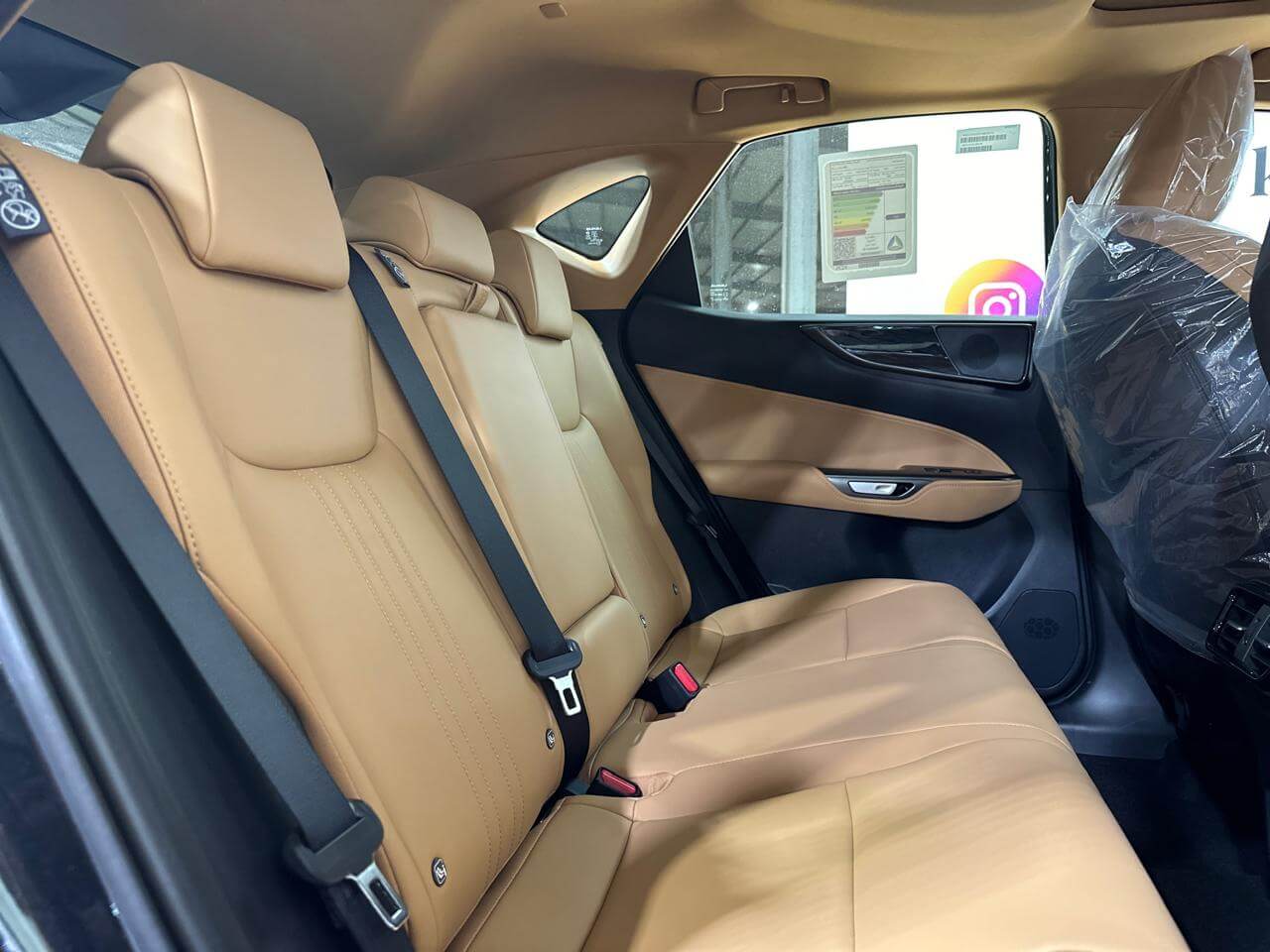 لكزٍس AA) NX 350 )