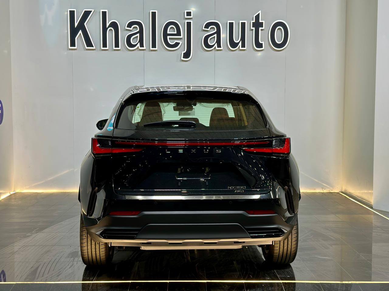 لكزٍس AA) NX 350 )