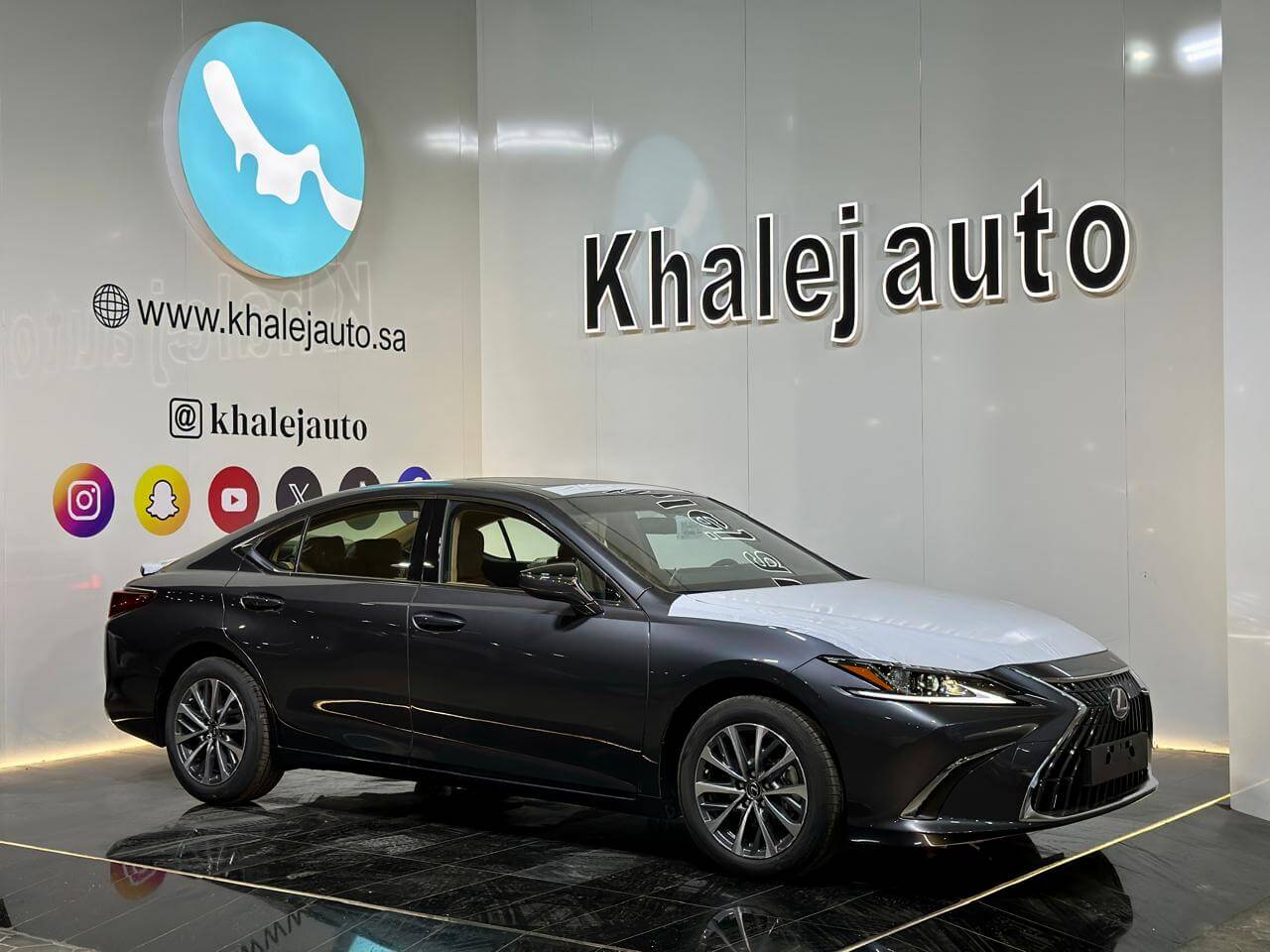 لكزس AH) ES 300 )