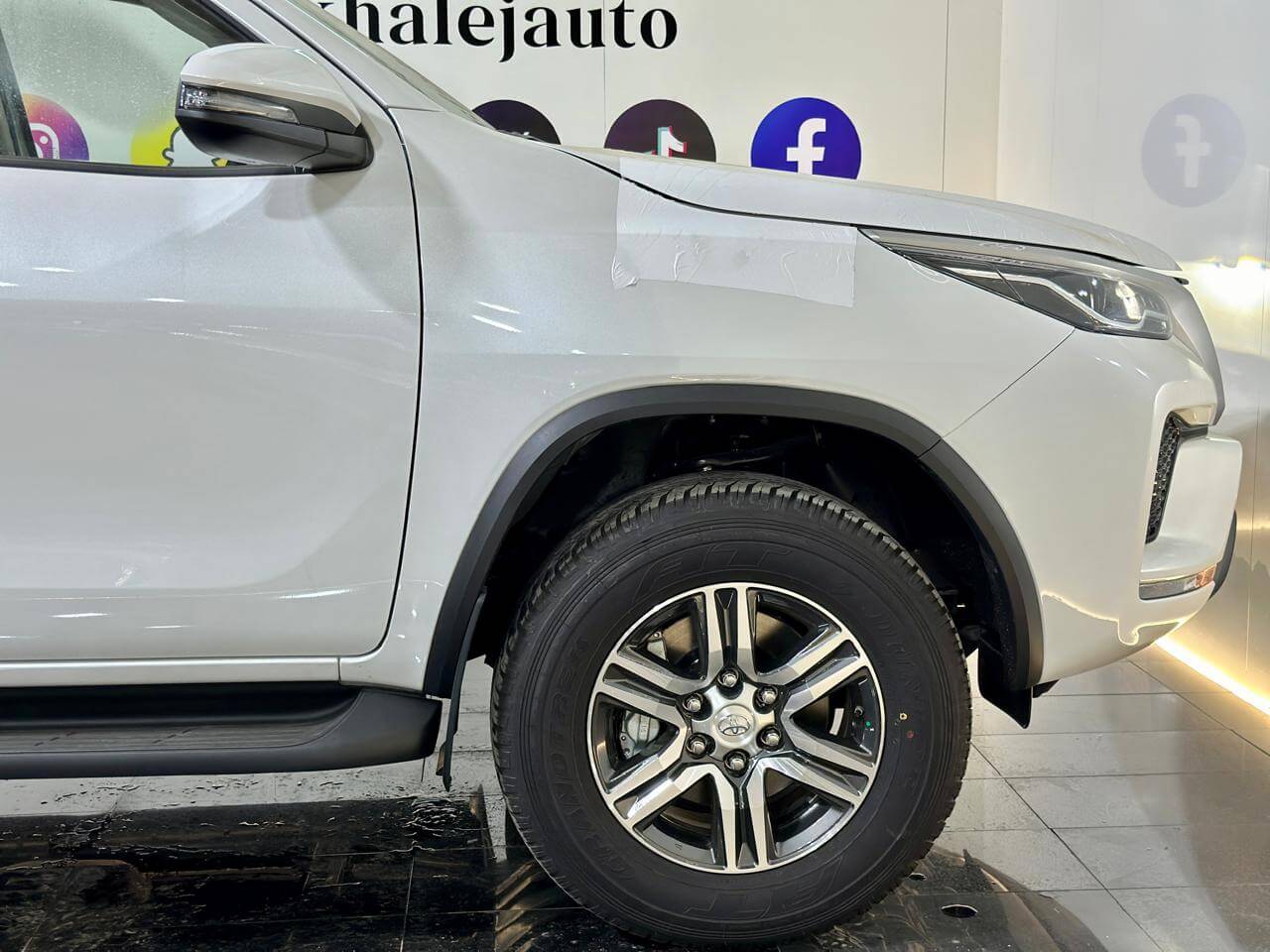 فورتشنر GX2 4x2