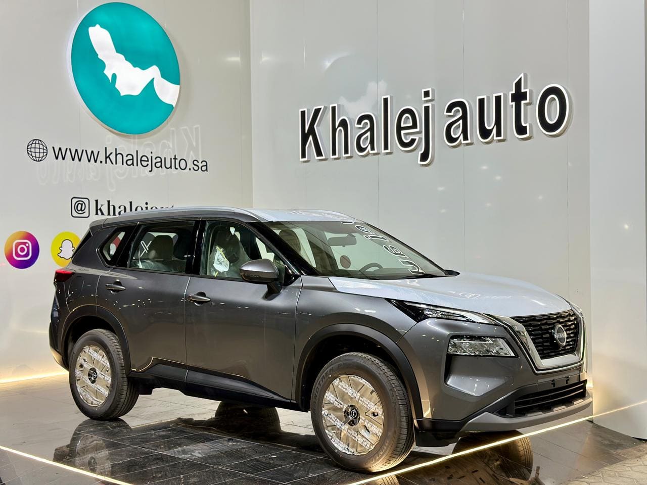 نيسان اكس تريل اس بدون دبل 7 مقاعد