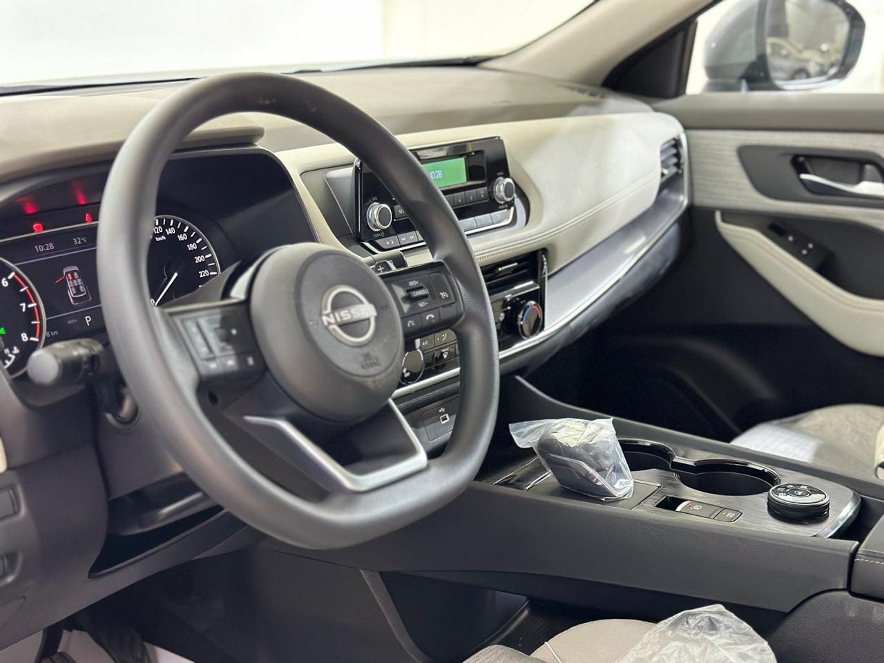 نيسان اكس تريل اس بدون دبل 7 مقاعد