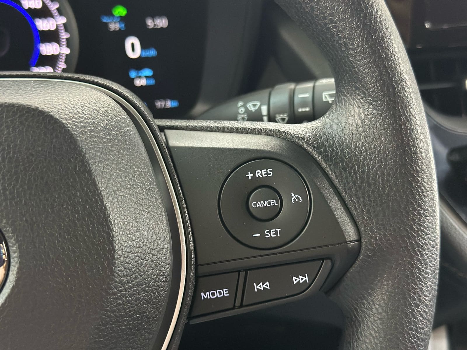 تويوتا كرولا كروس XLE