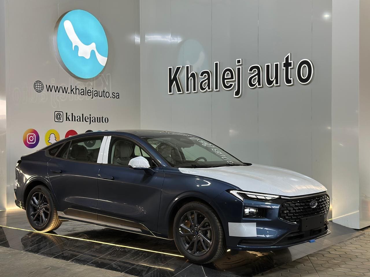 فورد تورس ترند