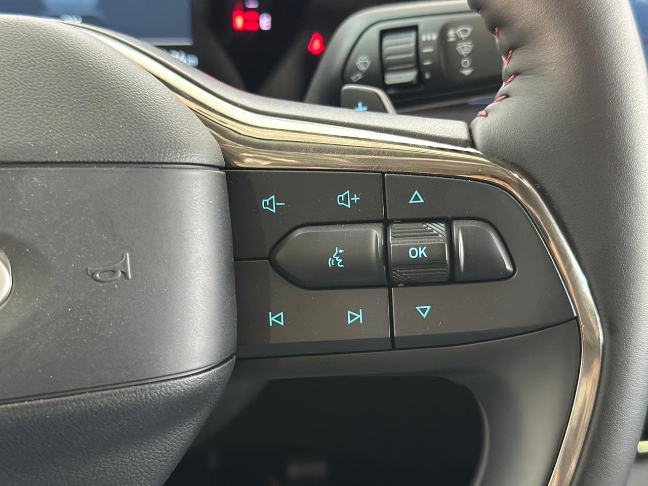 فورد تورس ترند